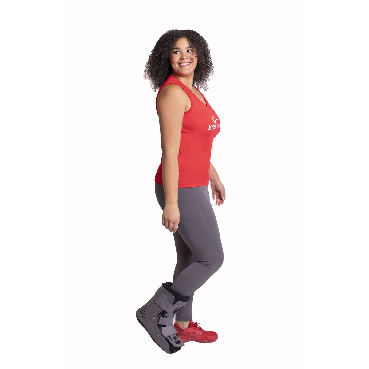Ultra Light Short Full Shell Walking Boot + Ankle & Foot Reusable Ice Pack A667