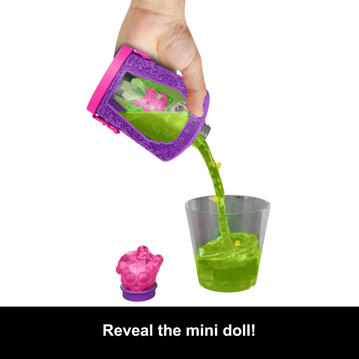 Mini Dolls and Accessories with Water Reveal & Charms E54094